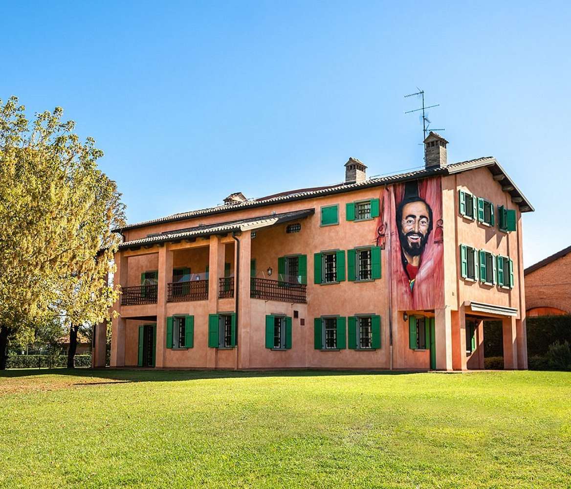 pavarotti