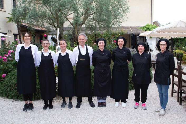 lo staff della taverna mdievale