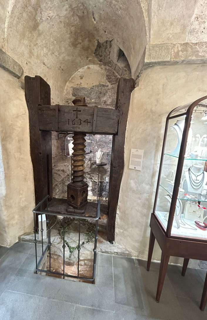 db 1774694309585