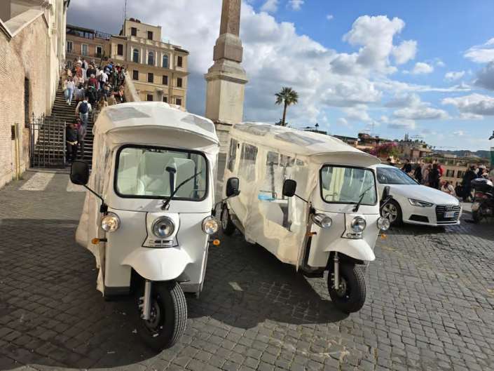 tuk1