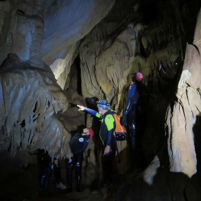 grotta punta degli stretti 04
