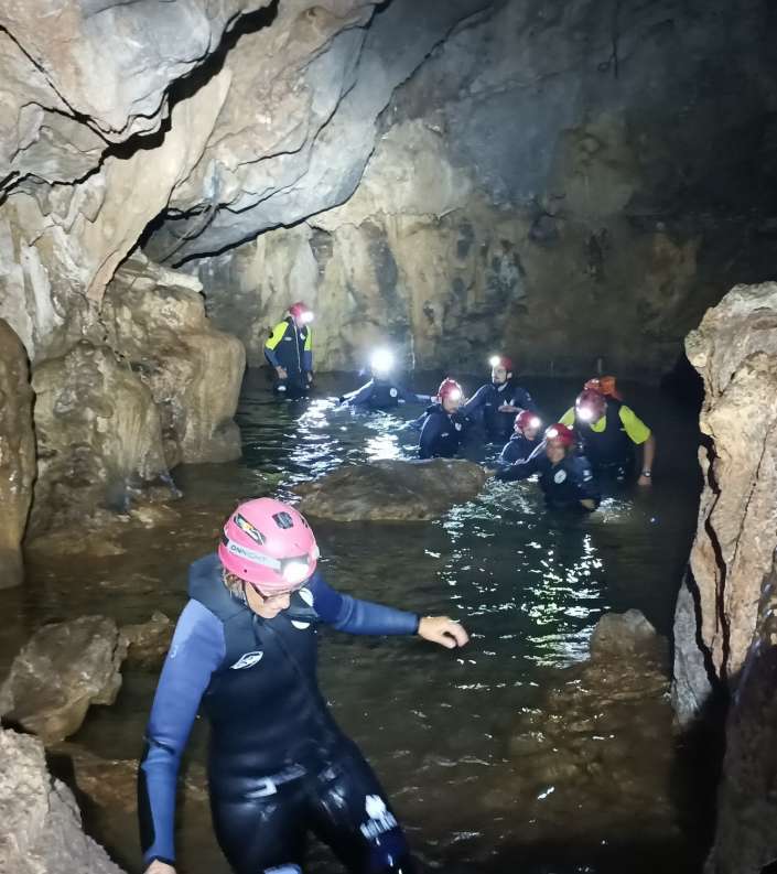 grotta punta degli stretti 06