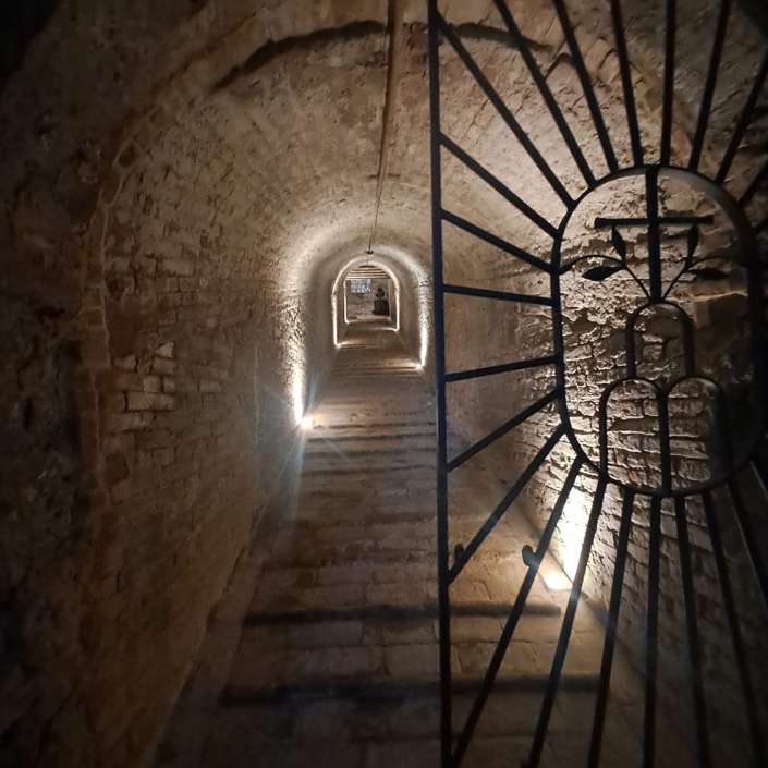 abbazia di monte oliveto maggiore cantina sotterranea mi diverto travel 1775228776096