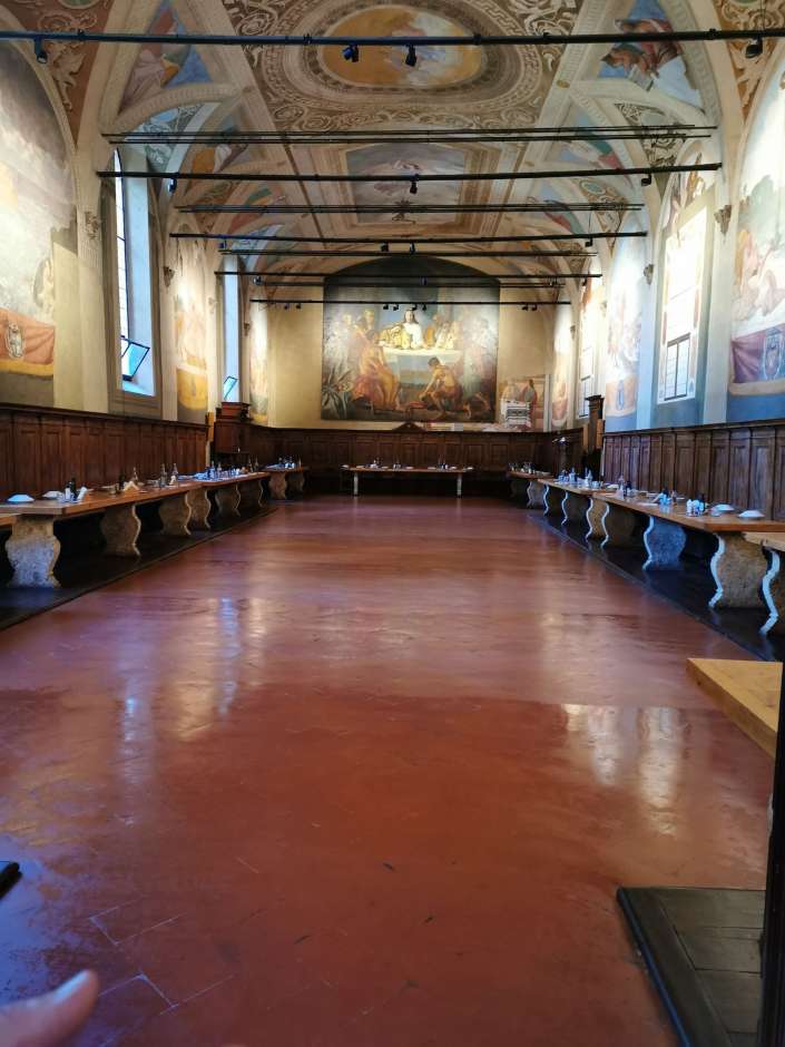abbazia di monte oliveto maggiore mensa monaci mi diverto travel 1775228776097